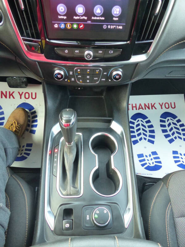 2020 Chevrolet Traverse LT Cloth