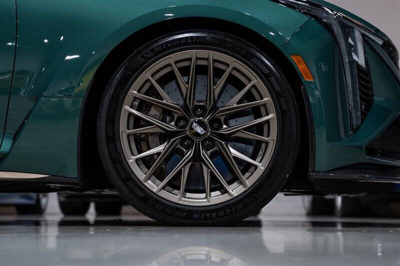 2025 Cadillac CT5-V Blackwing