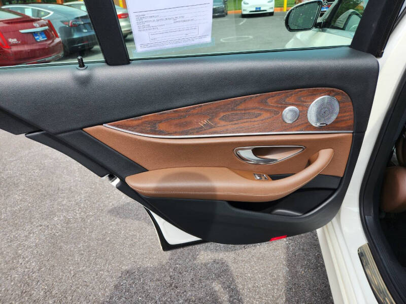 2017 Mercedes-Benz E-Class E 300 4MATIC