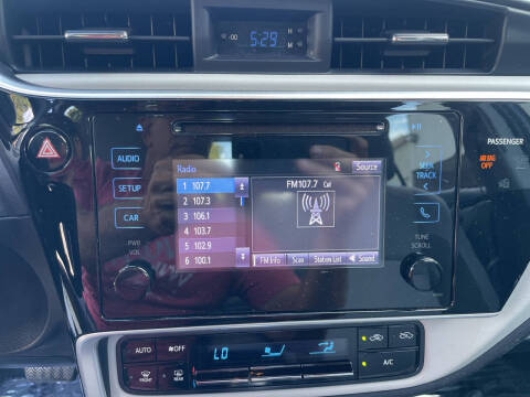 2017 Toyota Corolla LE