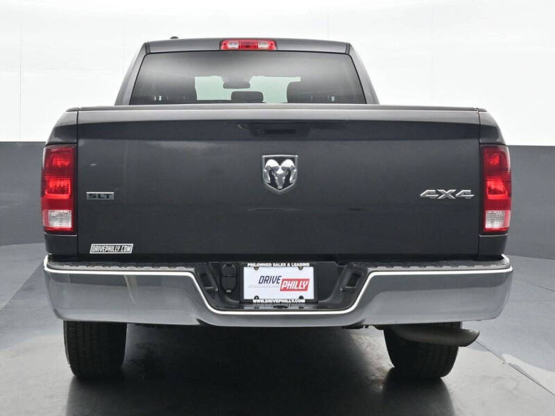 2024 RAM 1500 Classic SLT