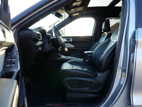 2022 Ford Explorer ST