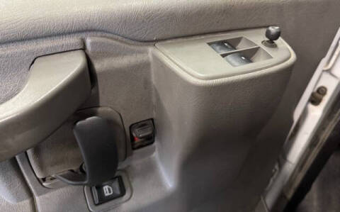 2016 GMC Savana 2500