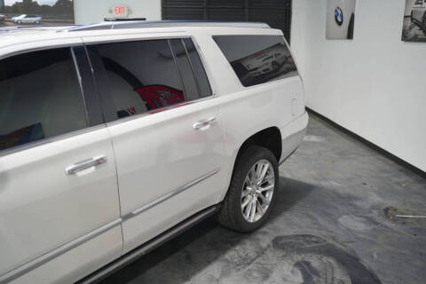 2019 Cadillac Escalade ESV Platinum