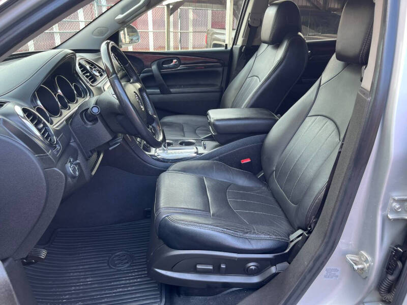 2017 Buick Enclave Leather