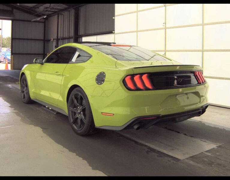 2020 Ford Mustang EcoBoost