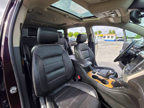 2017 GMC Acadia Denali