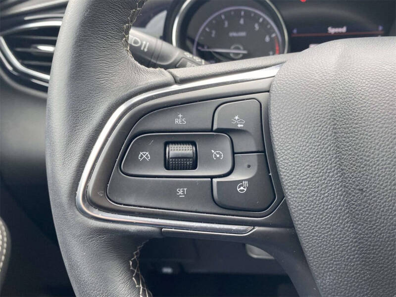 2022 Buick Encore GX Essence