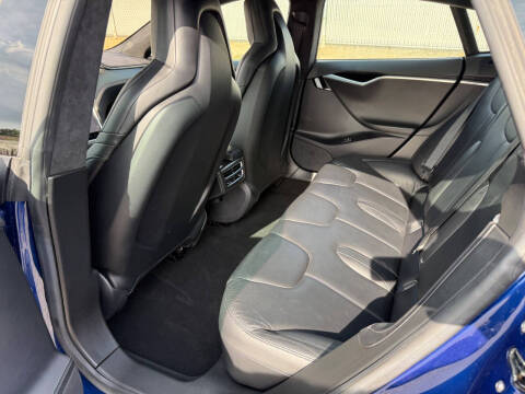 2016 Tesla Model S 70