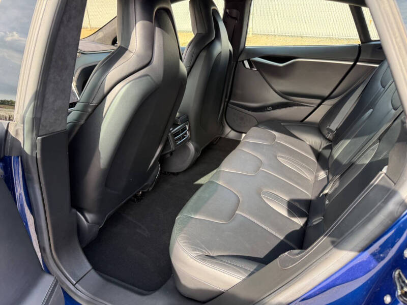 2016 Tesla Model S 70