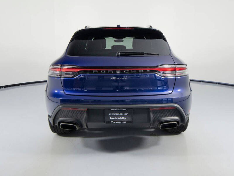 2025 Porsche Macan
