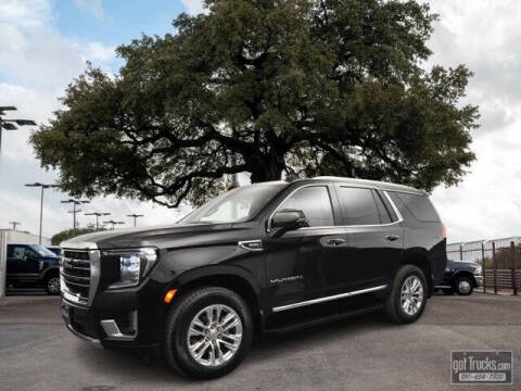 2023 GMC Yukon SLT