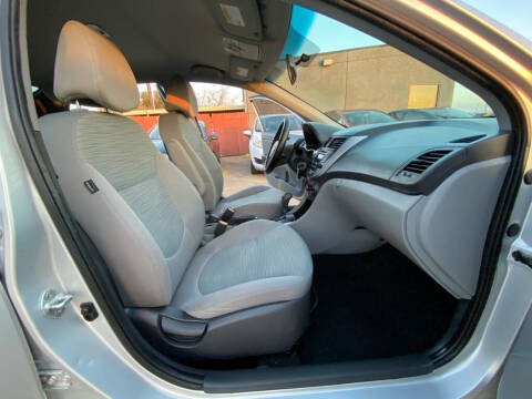 2015 Hyundai Accent GLS