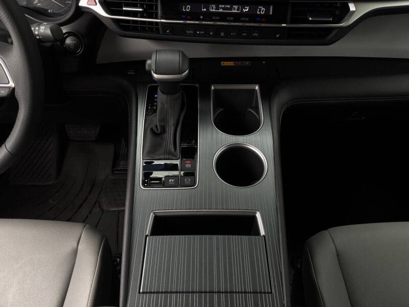 2025 Toyota Sienna