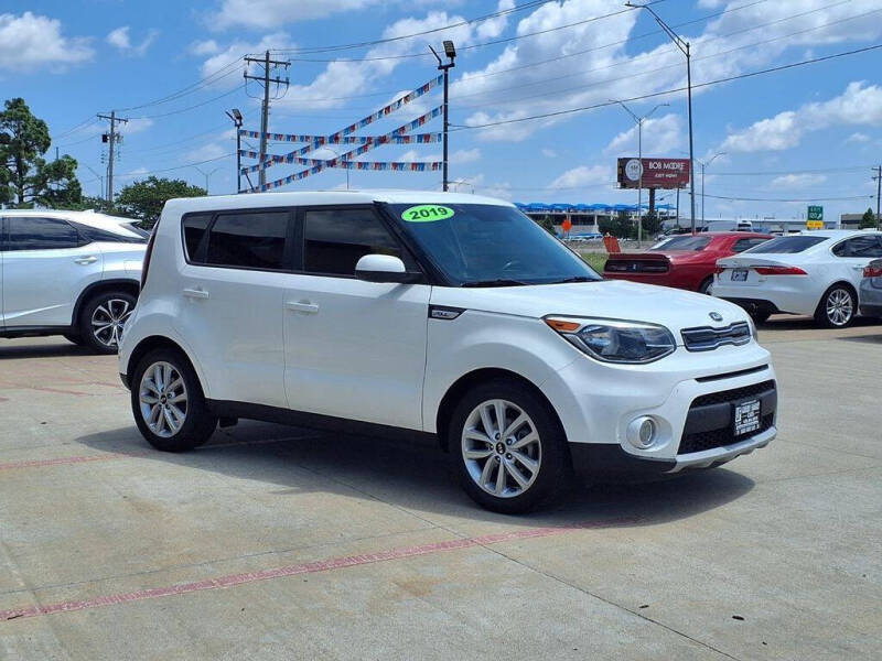 2019 Kia Soul +