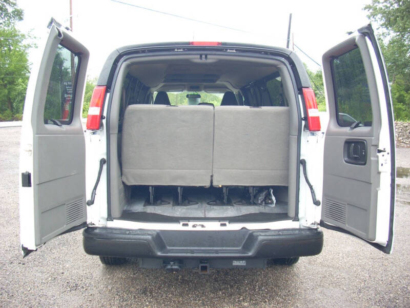 2023 GMC Savana LS 3500