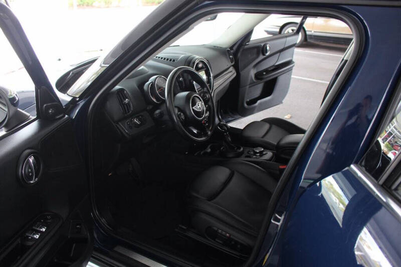 2018 MINI Countryman Cooper
