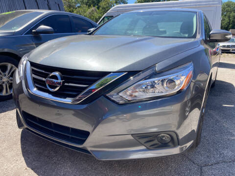 2018 Nissan Altima for sale at Advance Import in Tampa FL