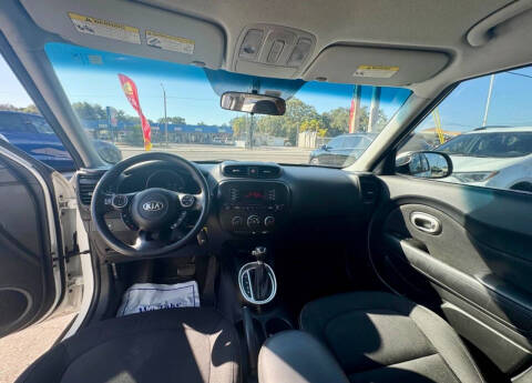 2014 Kia Soul +