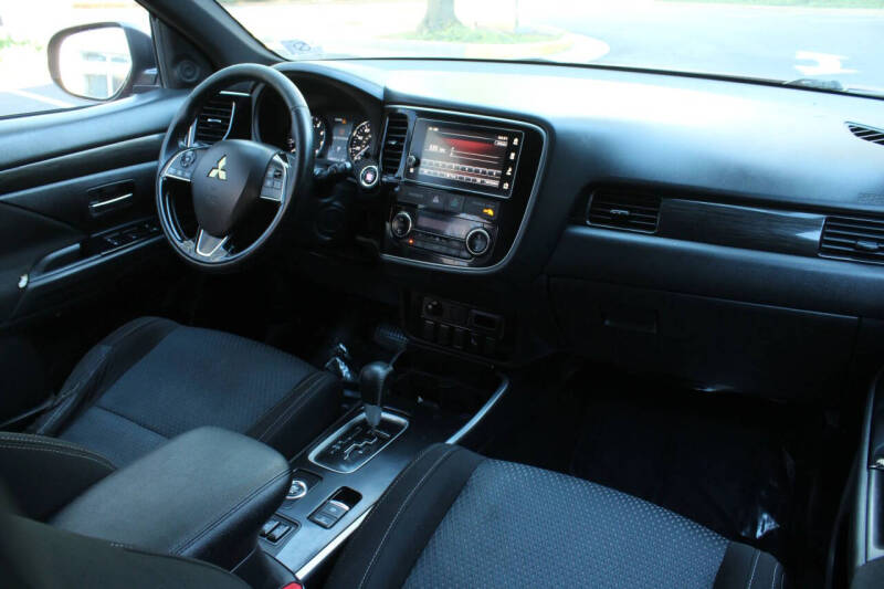 2018 Mitsubishi Outlander