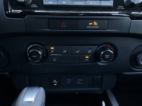 2022 Nissan Frontier SV