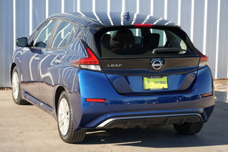 2023 Nissan LEAF S