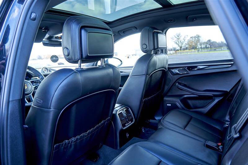 2019 Porsche Macan S