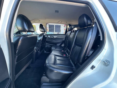 2016 Nissan Rogue SL