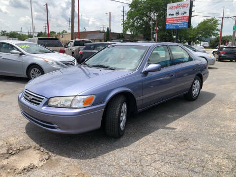 2000 Toyota Camry for sale at Melrose Auto Market. in Melrose Park IL