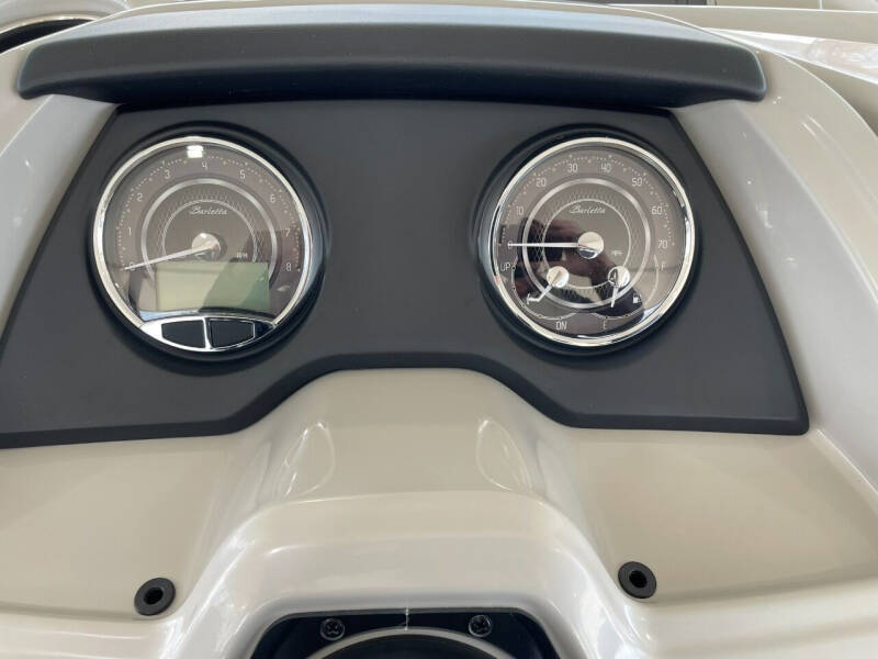 2024 Barletta Cabrio 22UC