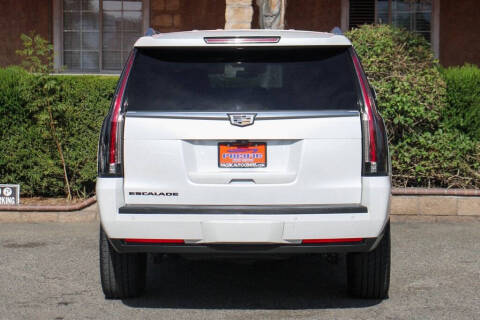 2020 Cadillac Escalade ESV Luxury