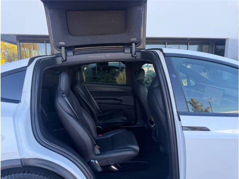 2022 Tesla Model X Plaid