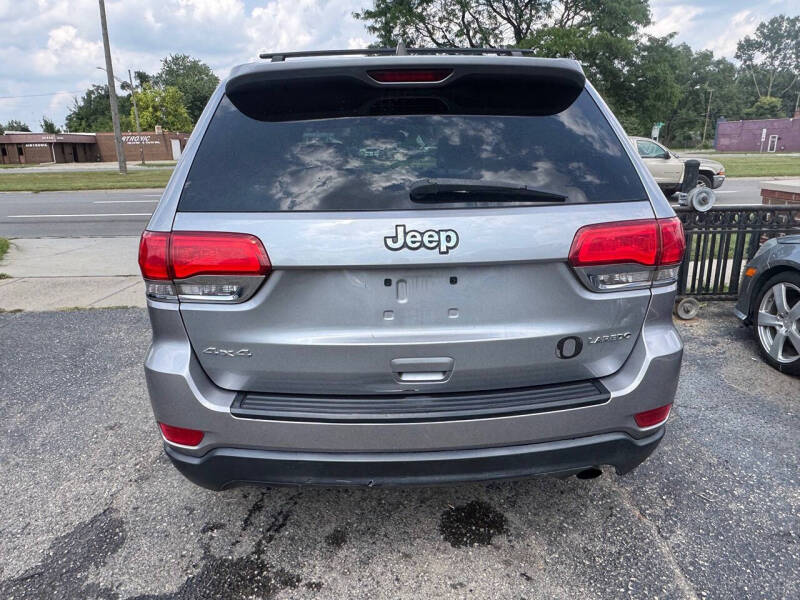 2016 Jeep Grand Cherokee Laredo