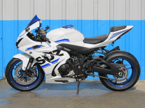 2017 Suzuki GSX-R1000