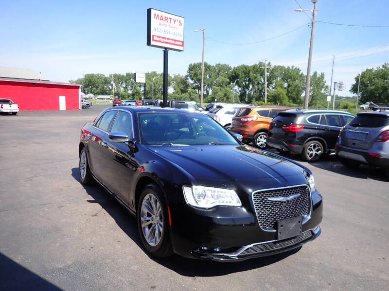 2017 Chrysler 300 C