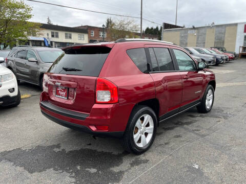 2012 Jeep Compass Sport