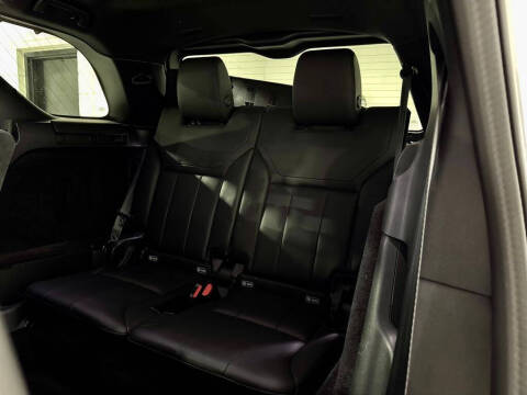 2020 Land Rover Discovery Landmark Edition