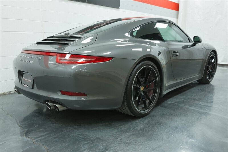 2014 Porsche 911 Carrera 4S