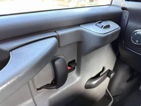 2013 Chevrolet Express 2500