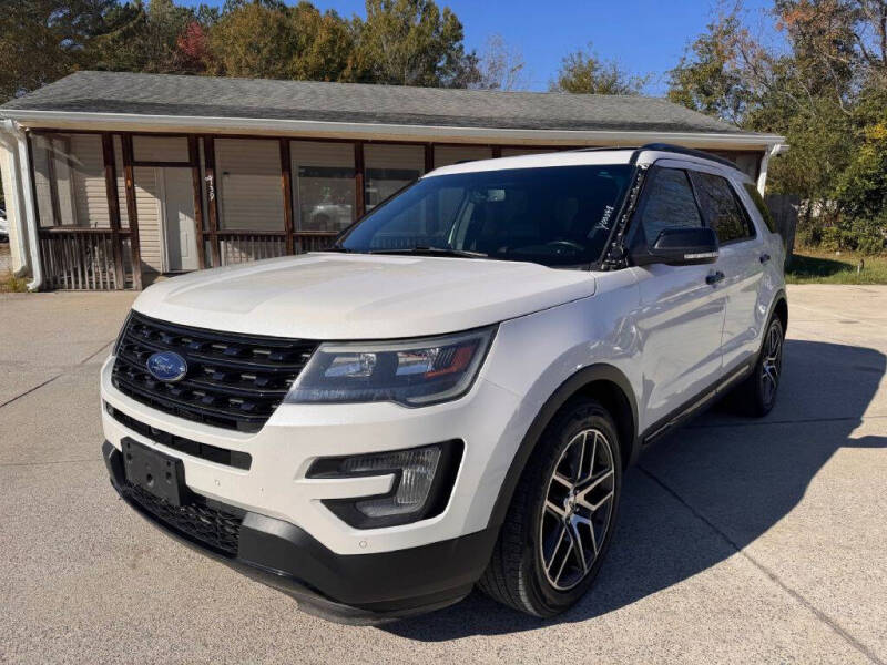 2016 Ford Explorer Sport photo 2