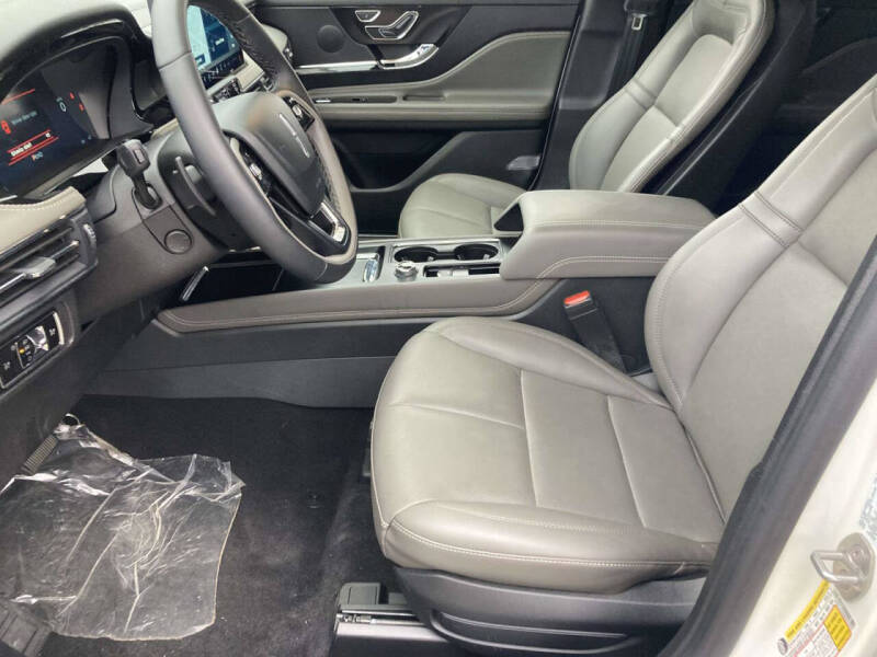 2025 Lincoln Corsair Premiere