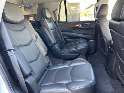 2020 Cadillac Escalade Luxury