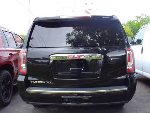 2015 GMC Yukon XL Denali