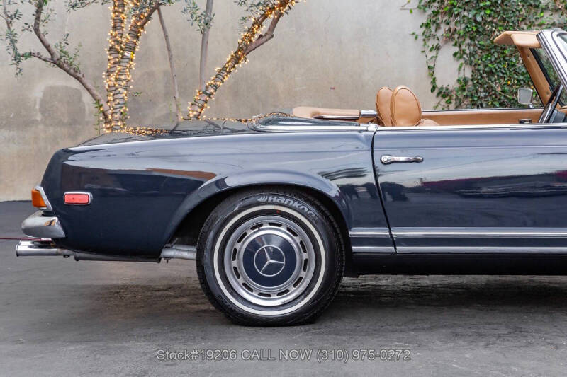 1970 Mercedes-Benz 280-Class