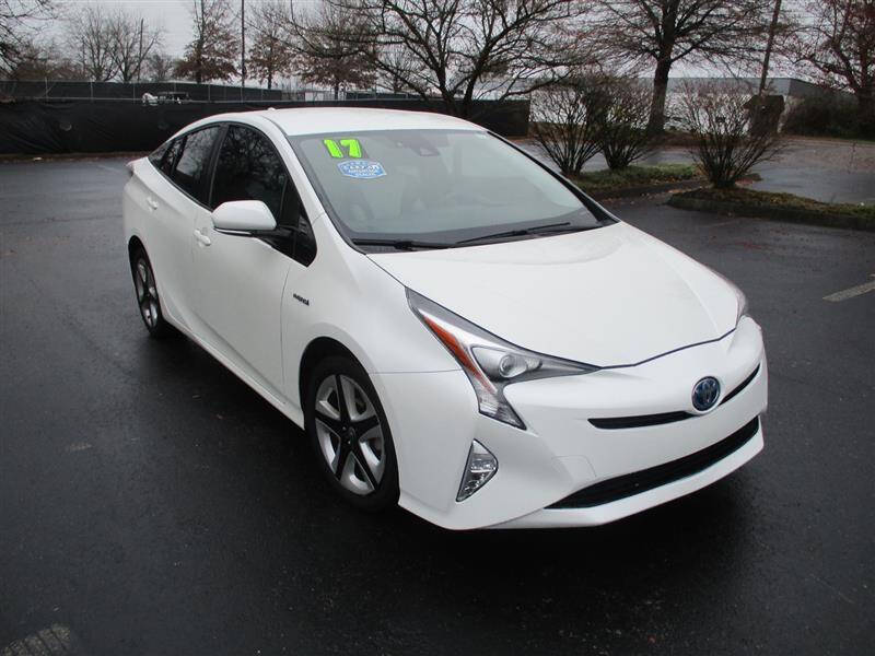 2017 Toyota Prius for sale at Euro Asian Cars in Knoxville TN