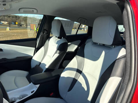 2017 Toyota Prius Three Touring