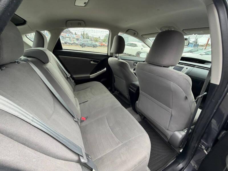 2013 Toyota Prius Two