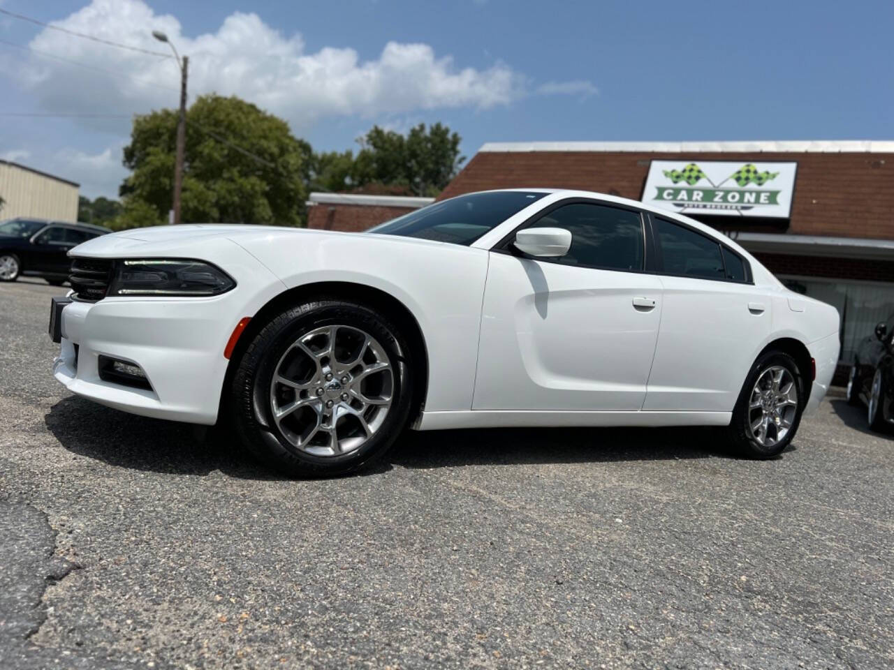 2016 Dodge Charger for sale at CarZone & Auto Brokers in Newport News, VA