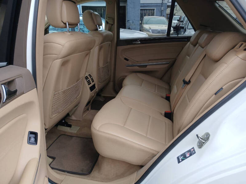 2010 Mercedes-Benz M-Class ML 350 4MATIC