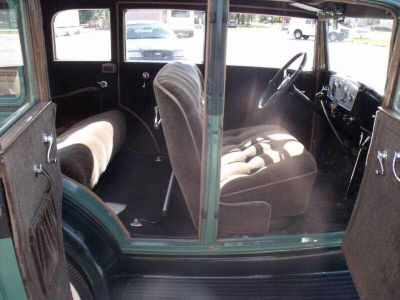 1932 Oldsmobile F-32